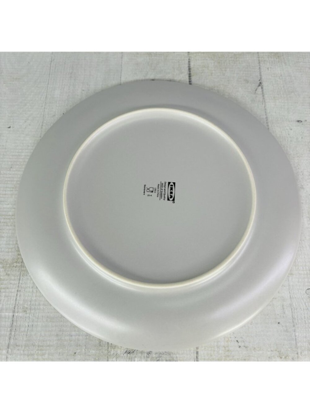 Ikea of Sweden 12011 Solid Gray Matte Round Stoneware 10.25" Dinner Plates Set 2 - Picture 3 of 14